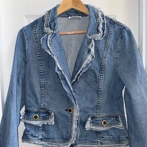 St John Sport Button Close Denim Jacket Short M Distressed Pockets Chic Elegant